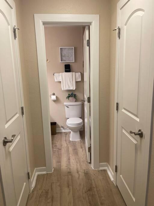 Beautiful/Spacious 2 Bedroom Houston Near Galleria Eksteriør bilde